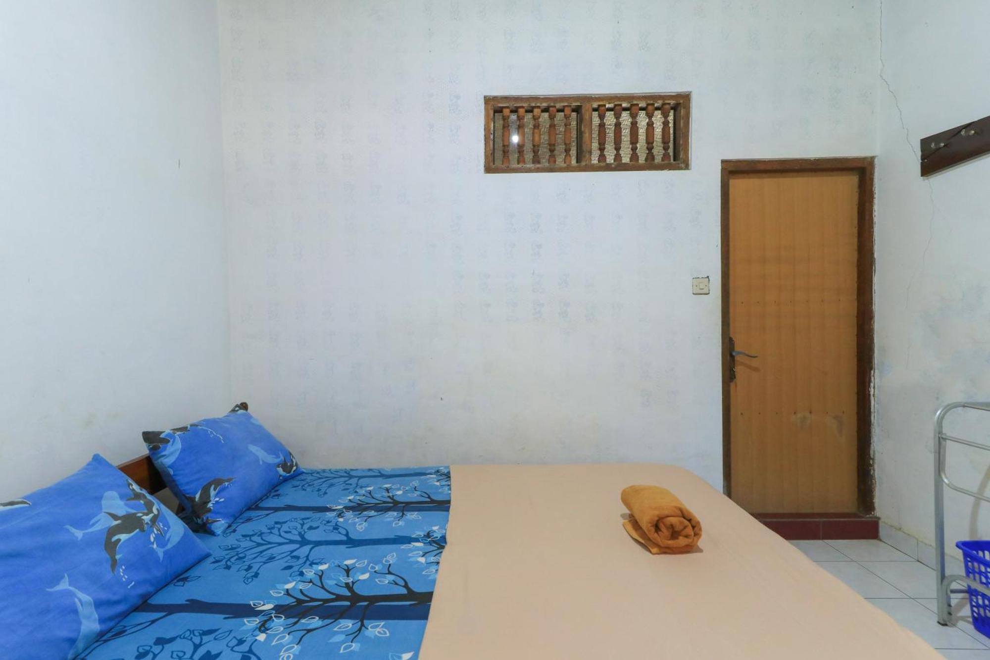 Hotel Tara Bar & Resto Air Sanih Kubutambahan  Bilik gambar