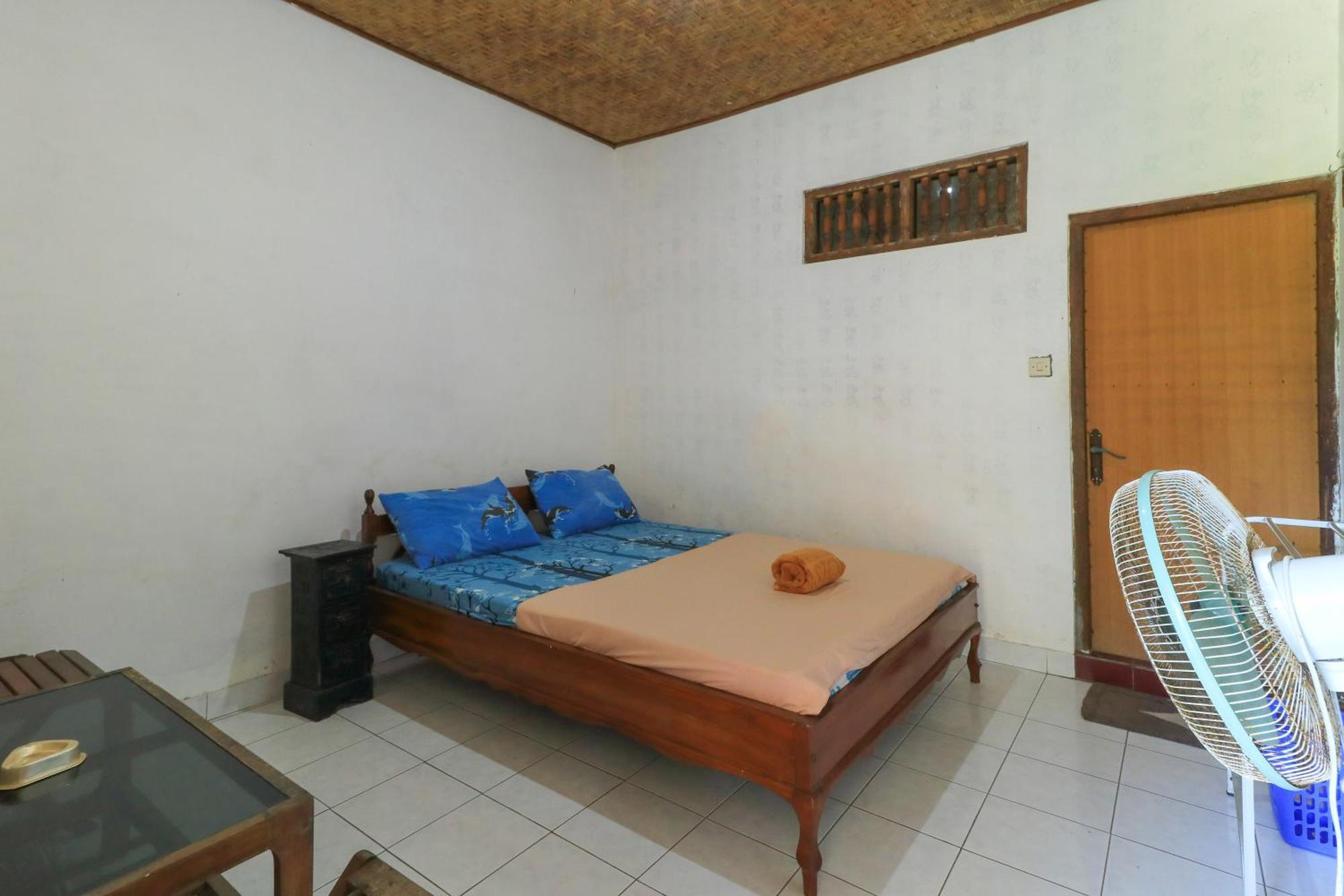 Hotel Tara Bar & Resto Air Sanih Kubutambahan  Bilik gambar