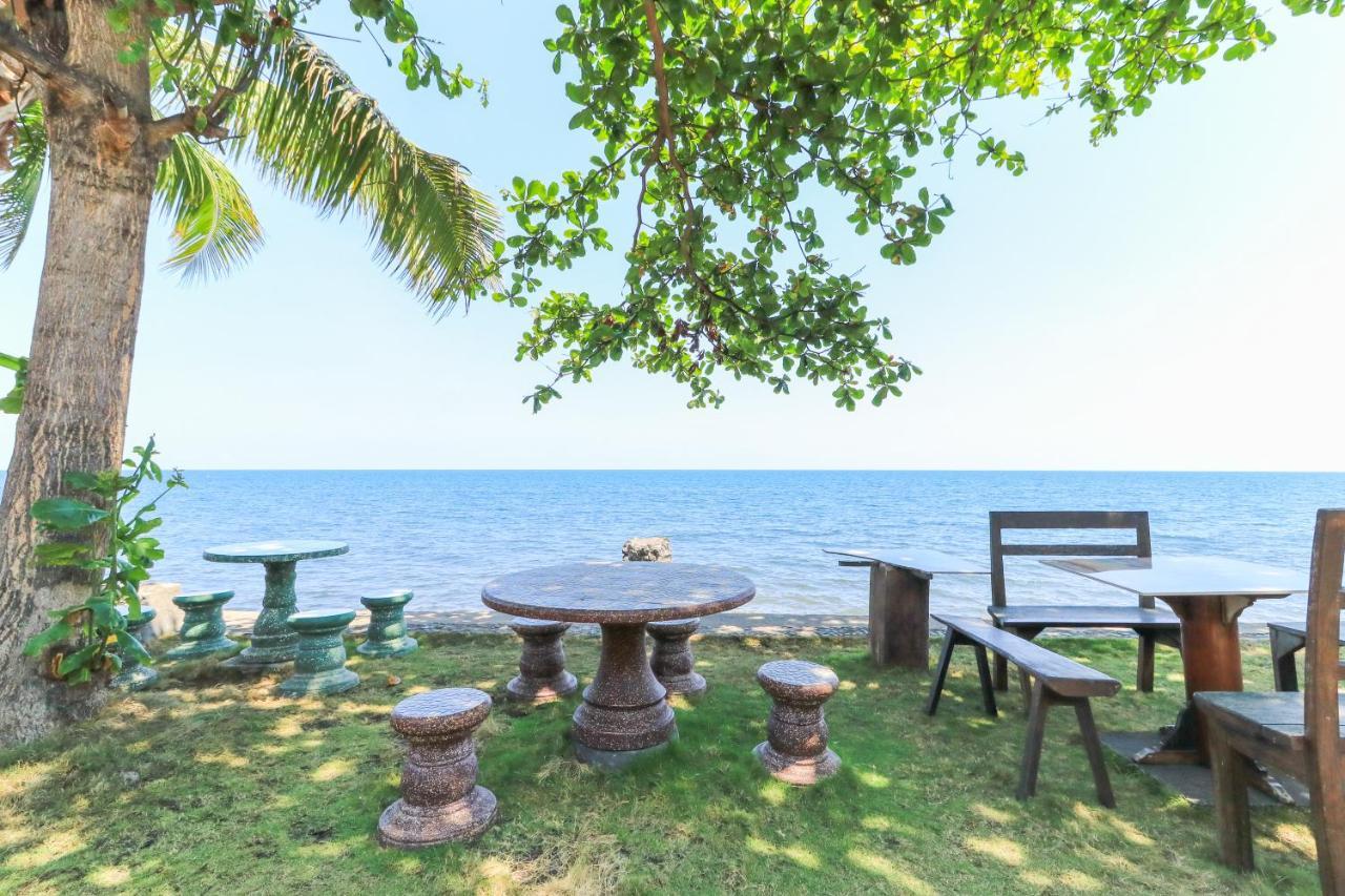 Hotel Tara Bar & Resto Air Sanih Kubutambahan  Luaran gambar